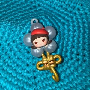 MOLLY POPBEAN - POP MART